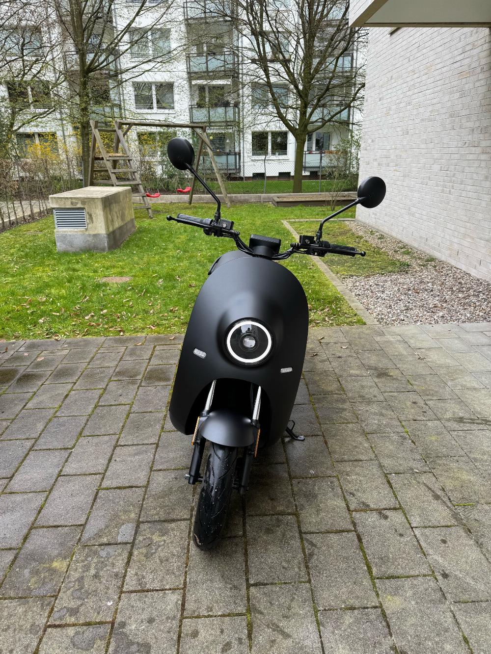 Motorrad verkaufen Andere unu Scooter 2.1 Pro, 400 Watt, 45km/h, matte black - homologated motor power: 2700 Watt Ankauf